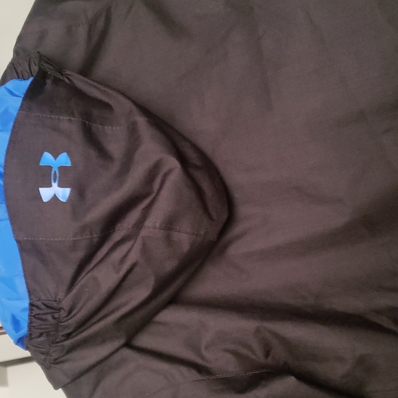 Boys Under Armour Jacket - Picture 3 of 3